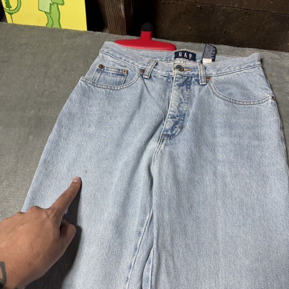 VTG 90s GAP Womens Lightwash Slim Tapered Jeans Size 5/6 Embroidered - Picture 4 of 14